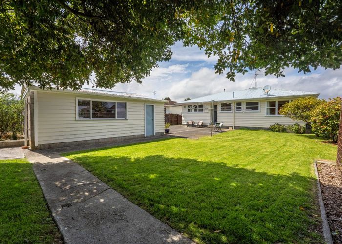  at 69 Holdsworth Avenue, Trentham, Upper Hutt