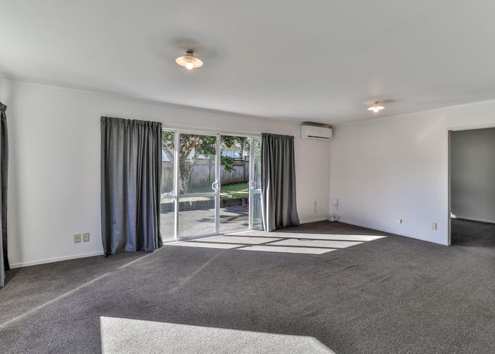  at 11 Central Park Drive, Te Atatu South, Waitakere City, Auckland