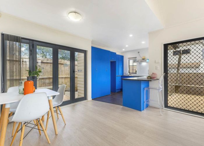  at 6a Sime Road, Hill Park, Manukau City, Auckland