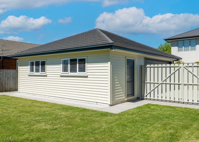  at 100a Aorangi Road, Bryndwr, Christchurch City, Canterbury