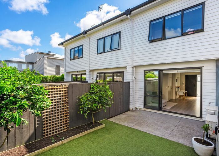 at 7 Harakeke Road, Hobsonville, Auckland