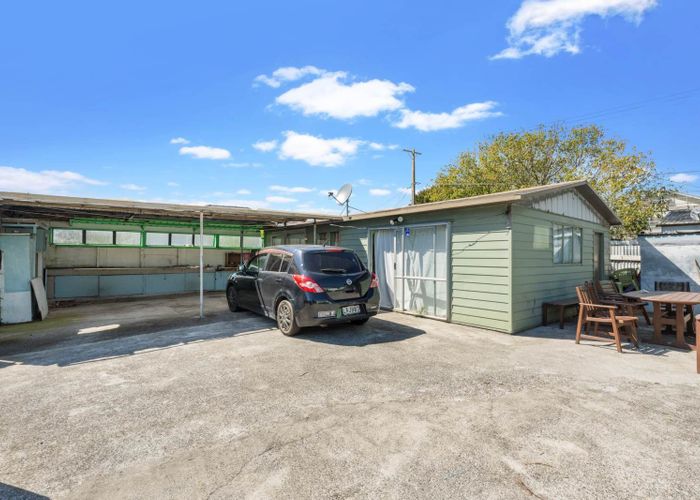  at 33 Watts Road, Manurewa, Manukau City, Auckland