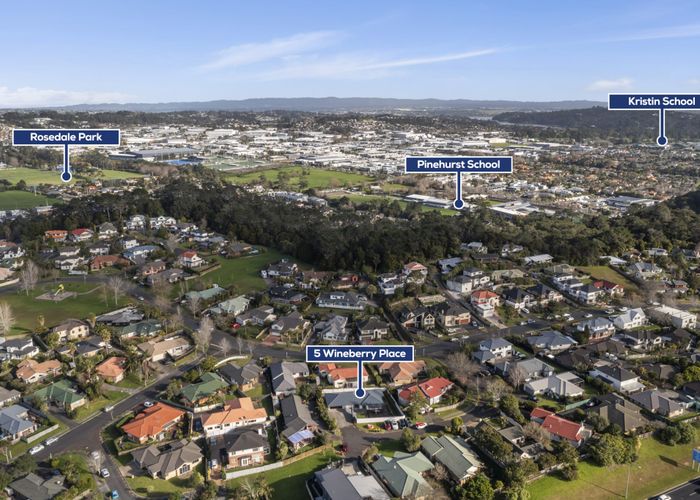  at 5 Wineberry Place, Albany, North Shore City, Auckland