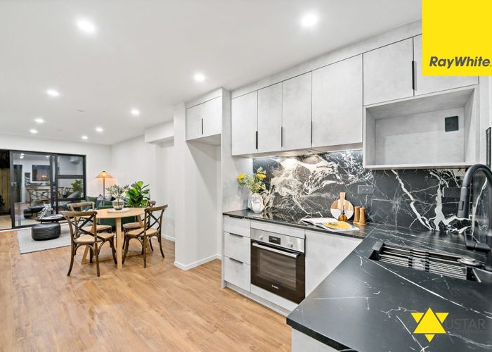  at 12/65 Stottholm Road, Titirangi, Waitakere City, Auckland
