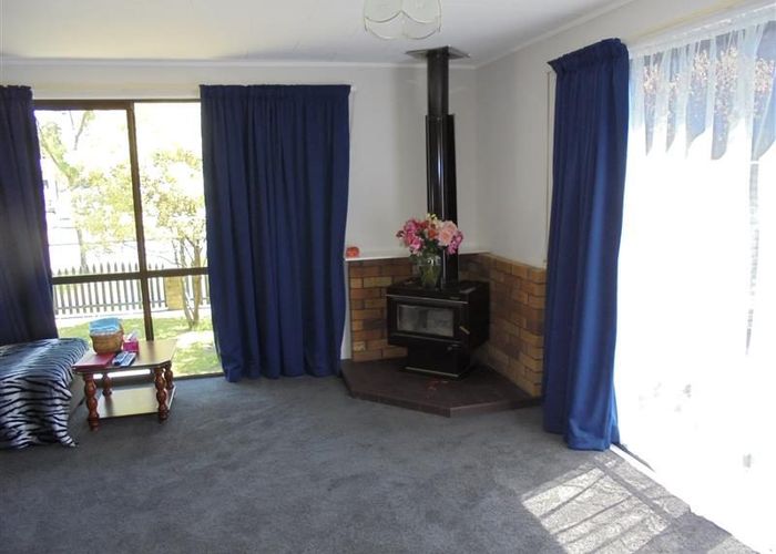  at 10 Chatsworth Place, Highbury, Palmerston North, Manawatu / Whanganui