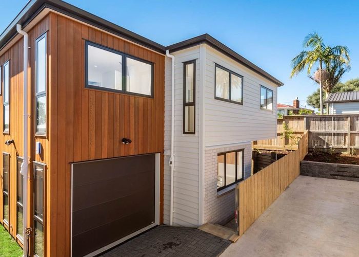  at 16C Marlowe Road, Blockhouse Bay, Auckland