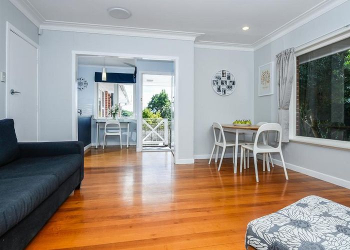  at 2/16 Whytehead Crescent, Saint Heliers, Auckland City, Auckland