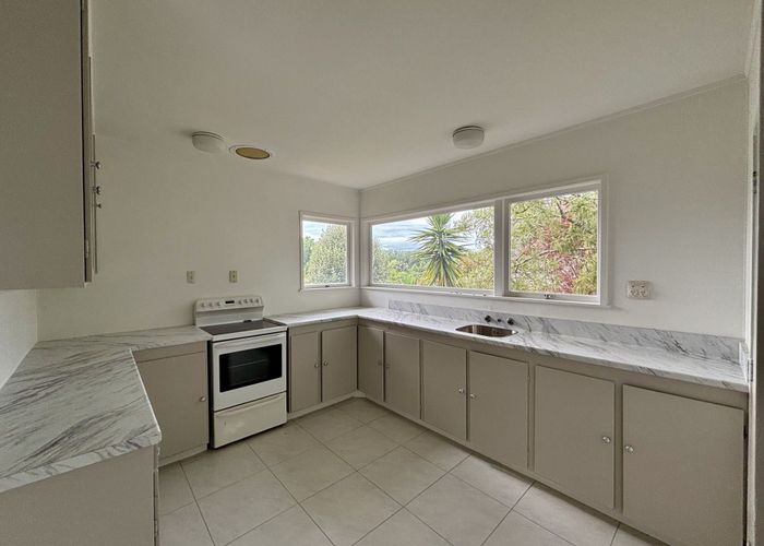  at 12 Alderton Place, Opaheke, Papakura