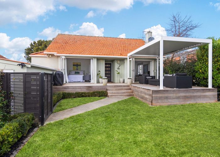  at 122 Reihana Street, Orakei, Auckland