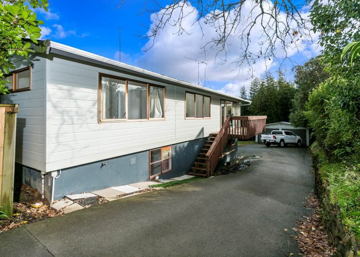  at 1 Alexander Avenue, Torbay, Auckland