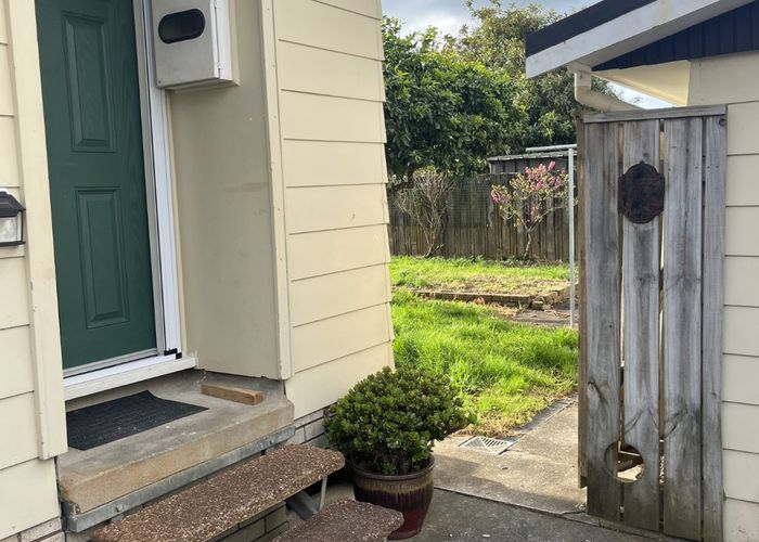  at 13 Kereru Place, Half Moon Bay, Manukau City, Auckland