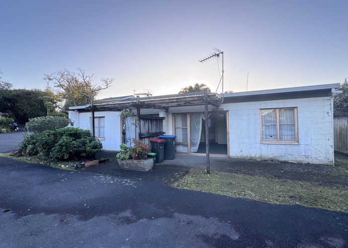  at 8/3 Rossgrove Tce, Mount Albert, Auckland City, Auckland