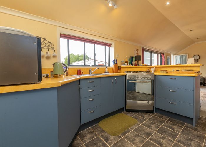  at 15 Oxford Street, West End, Timaru