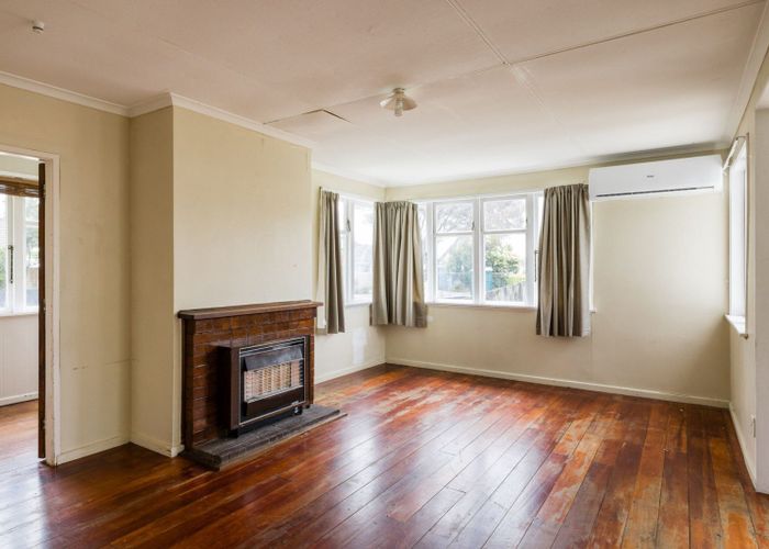  at 14 Haultain Street, Fairfield, Hamilton