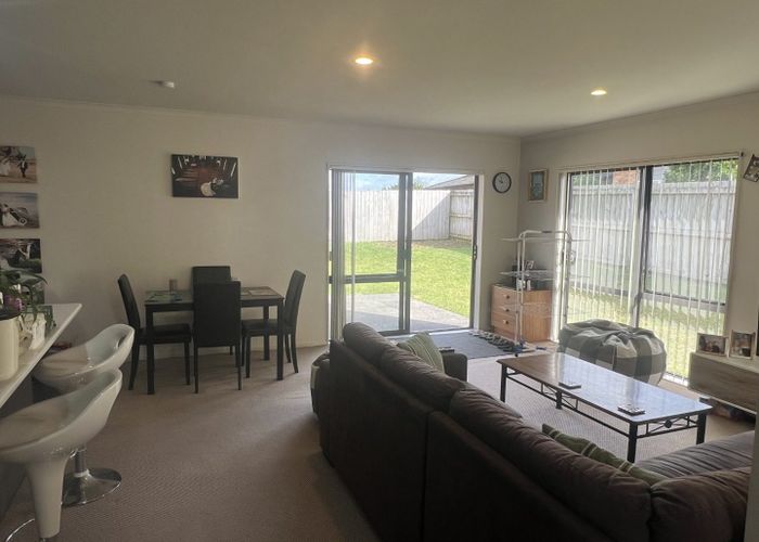  at 45 Cityview Place, Massey, Auckland