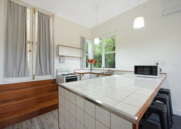  at 15b Mortimer Tce, Aro Valley, Wellington, Wellington