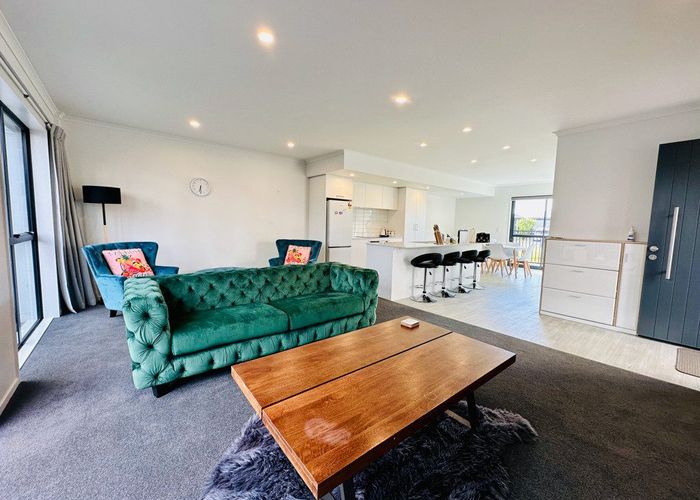  at 14 Woodcock Road, Halswell, Christchurch City, Canterbury
