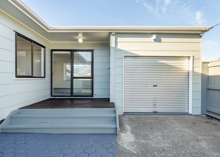  at 2/1006 High Street, Avalon, Lower Hutt, Wellington