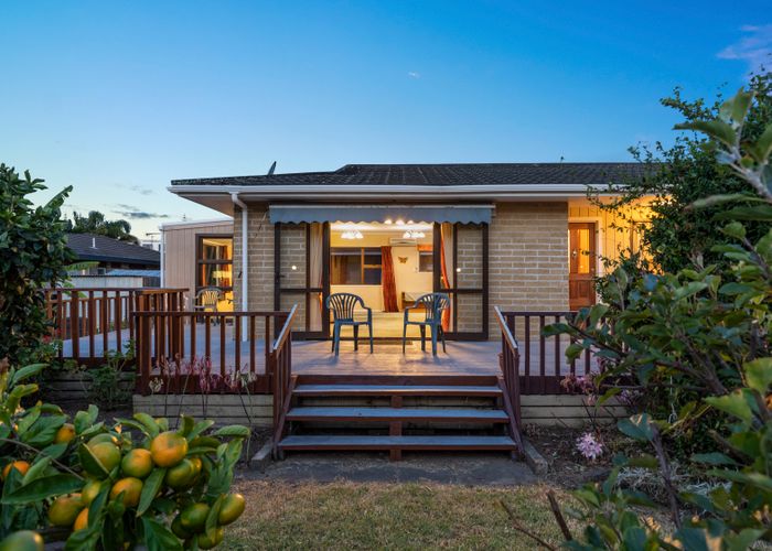  at 9 Milton Road, Mount Eden, Auckland