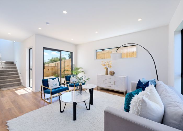 at 21A Barron Drive, Green Bay, Waitakere City, Auckland