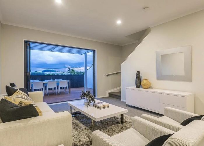  at 21 Komanawa Lane (FURNISHED HOUSE), Mount Wellington, Auckland City, Auckland
