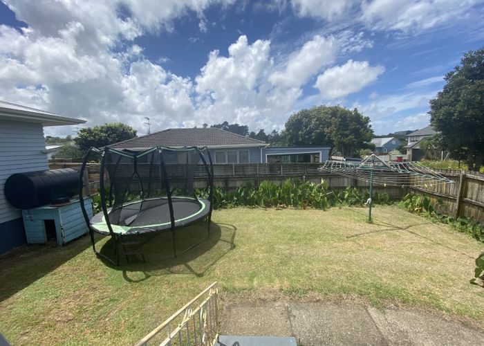  at 100 Triangle Road, Massey, Waitakere City, Auckland