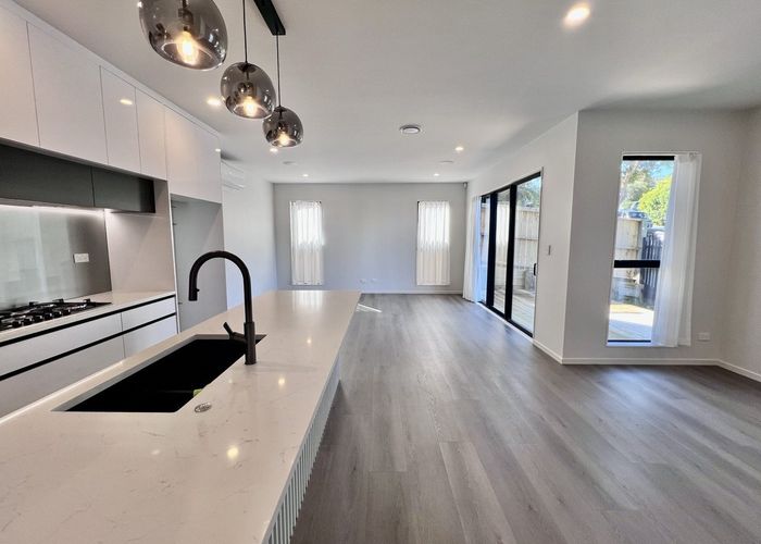  at 20 Clovelly Road, Bucklands Beach, Auckland