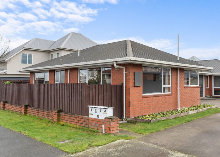  at 1/18 Burdale Street, Riccarton, Christchurch City, Canterbury