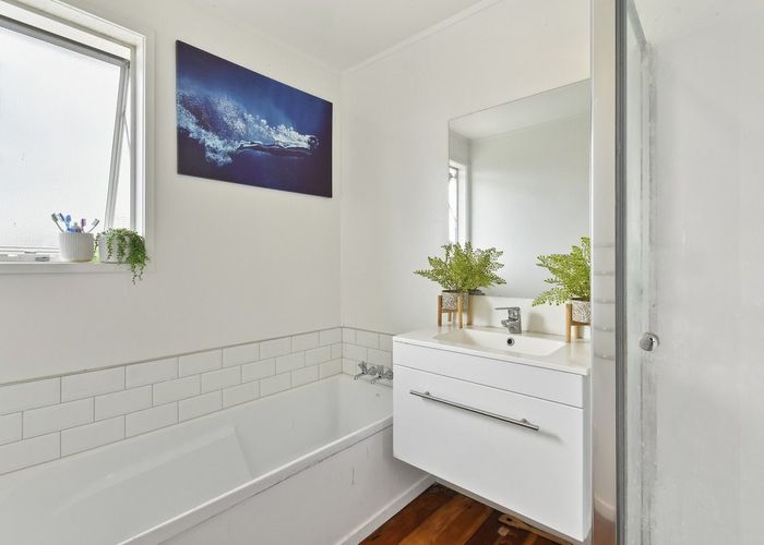  at 18 Orly Avenue, Mangere, Manukau City, Auckland