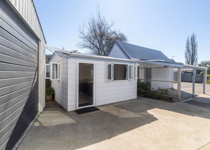  at 32 Willow Place, Aramoho, Whanganui, Manawatu / Whanganui