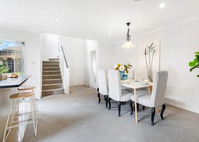  at 4 Liscooly Place, Flat Bush, Auckland