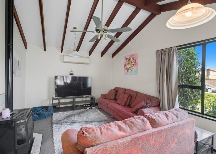  at 12 Harkness Place, Avonhead, Christchurch City, Canterbury