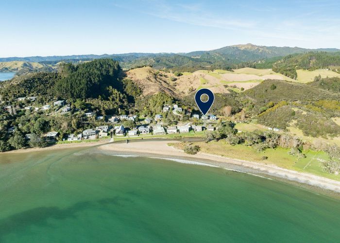 For sale 70 Rapata Road, Oakura Coast, Whangarei, Northland homes.co.nz