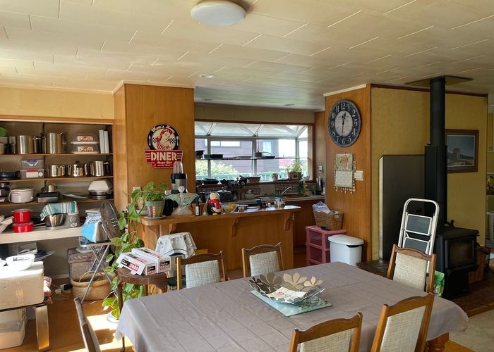 at 4 Airfield Road, Takanini, Papakura, Auckland