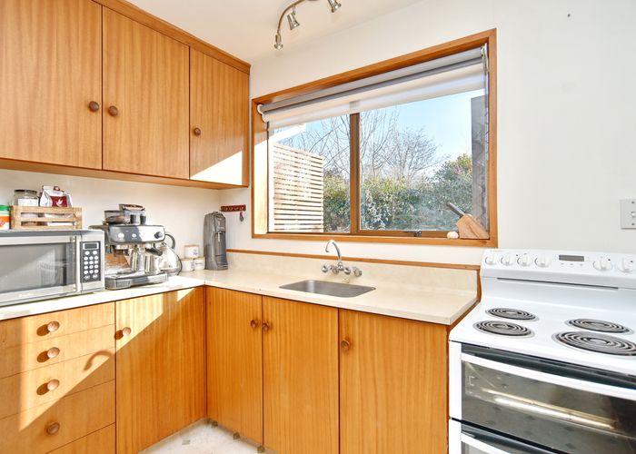  at 1/57 Waratah Street, Avondale, Christchurch
