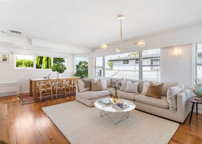  at 1/119 Exmouth Road, Northcote, Auckland