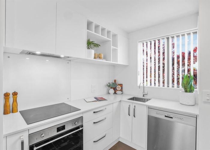  at 2/129 Sherborne Street, St Albans, Christchurch