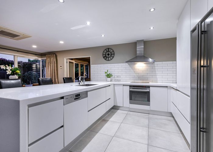  at 39 Admirals Court Drive, Greenhithe, Auckland