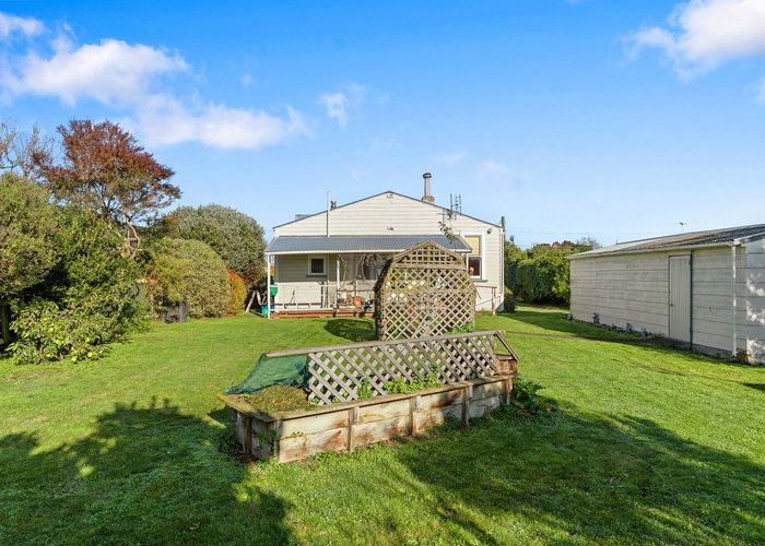  at 27 Dublin Street, Martinborough, Martinborough