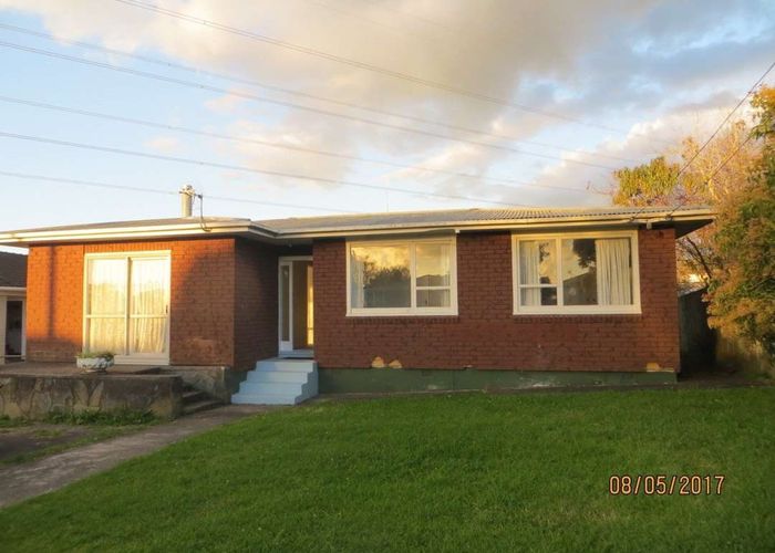  at 11 Emerson Road, Clover Park, Manukau City, Auckland