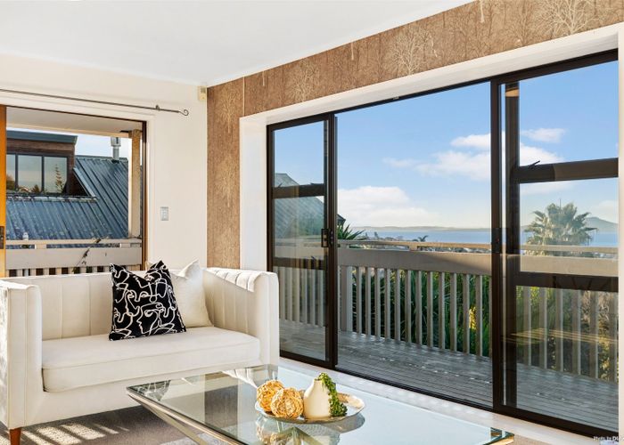  at 29 Jellicoe Road, Murrays Bay, North Shore City, Auckland