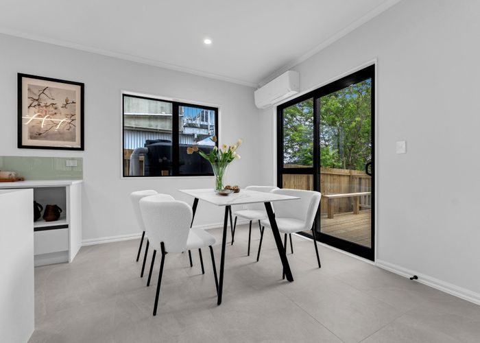  at Lot 2, 76 Ennis Avenue, Pakuranga Heights, Manukau City, Auckland