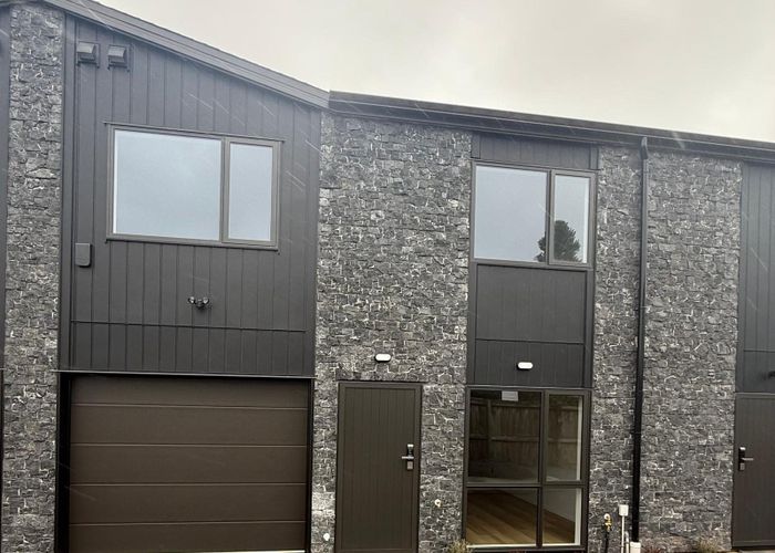  at Lot 4, 81 Motatau Road, Papatoetoe, Manukau City, Auckland