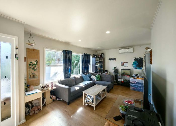  at 67 Glen Marine Parade, Glendene, Waitakere City, Auckland