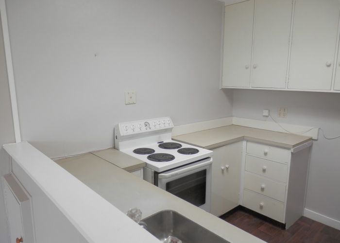  at 9 Westmere Place, Takaro, Palmerston North
