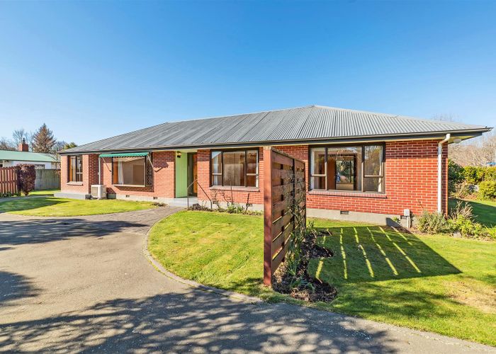  at 27 Lochee Road, Upper Riccarton, Christchurch City, Canterbury