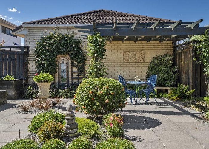  at 7A Robertson Street, Glenholme, Rotorua, Bay Of Plenty