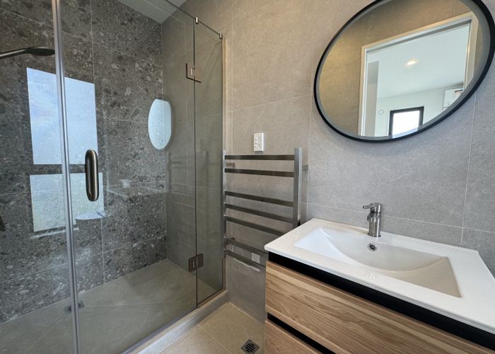  at 202b Henwood Road, Westgate, Waitakere City, Auckland