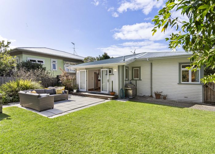  at 12 Niccol Avenue, Devonport, North Shore City, Auckland