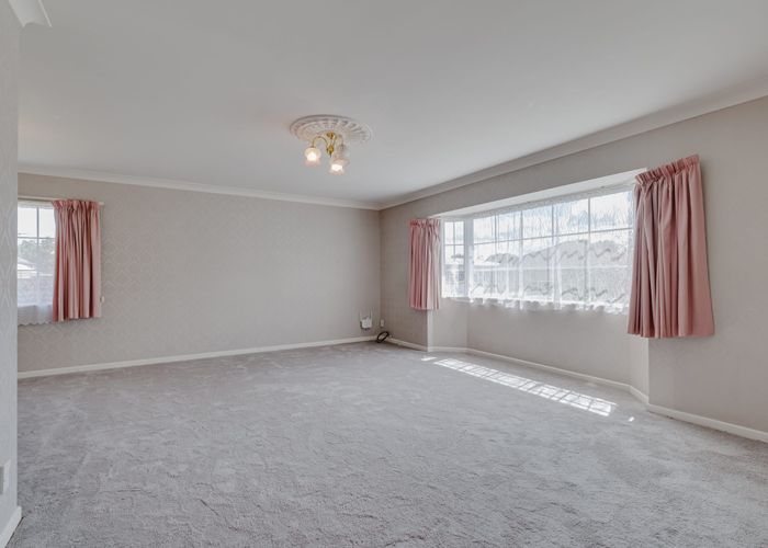  at 6 Kingston Street, Awapuni, Palmerston North